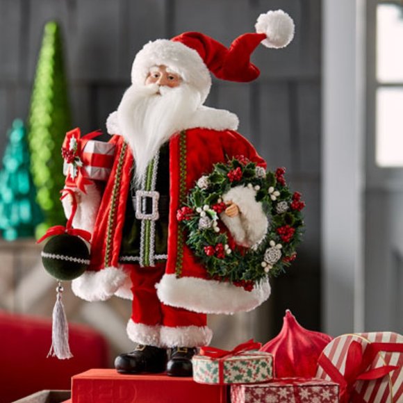 Neiman Marcus Other - Standing Santa with Wreath Figure, 20"